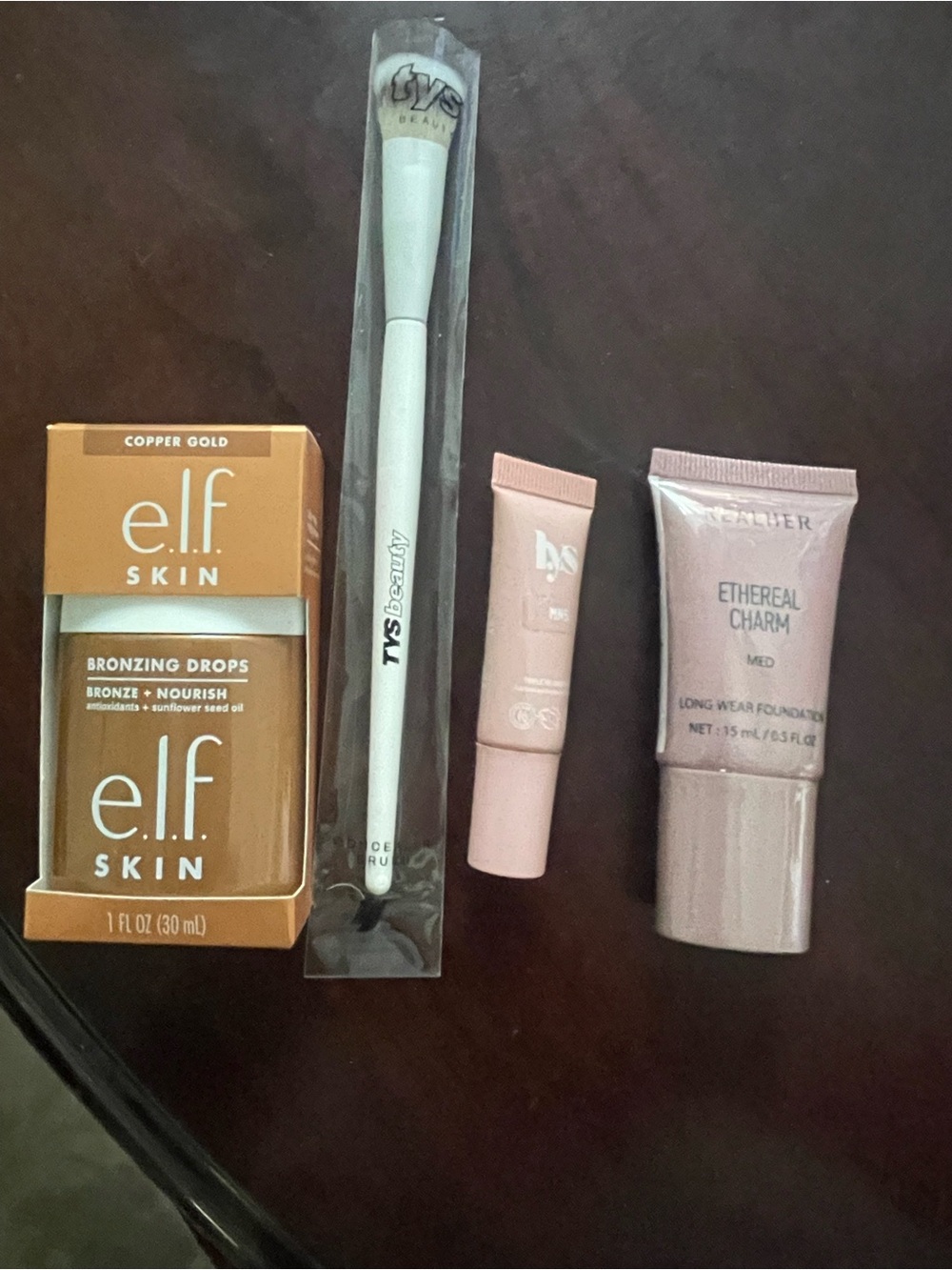 Makeup bundle - Picture 2 of 2
